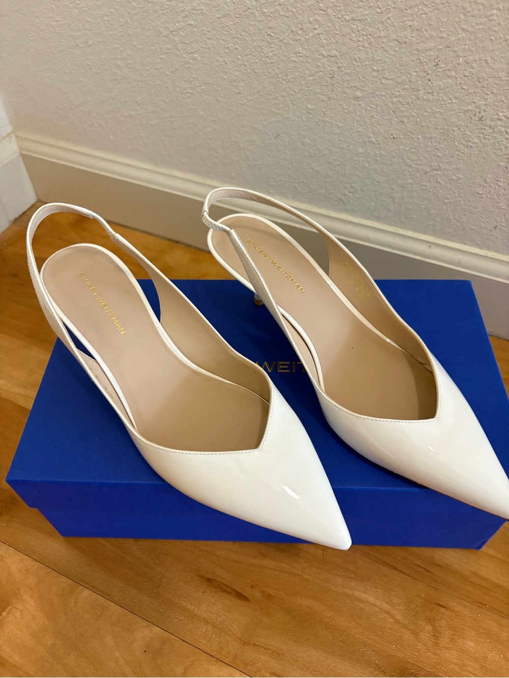 Stuart Weitzman EVA 50 sling back kitten heels cream